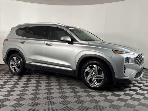 Used 2023 Hyundai Santa Fe SEL w/ Premium Package FWD image 6