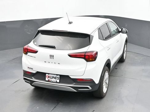 Used 2025 Buick Encore GX Preferred FWD image 12