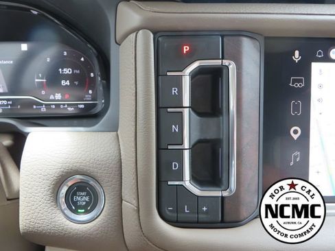 Used 2023 GMC Yukon Denali w/ Max Trailering Package AWD/4WD image 27