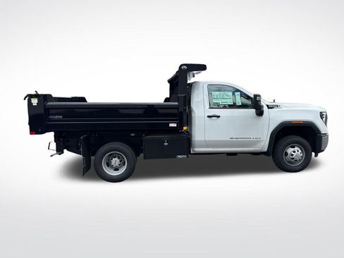 New 2026 GMC Sierra 3500 Pro w/ Convenience Package AWD/4WD image 7