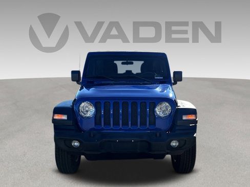 Used 2019 Jeep Wrangler Unlimited Sport S image 2