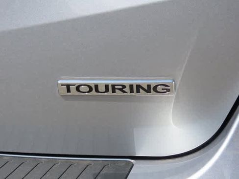 New 2026 Honda Odyssey Touring image 8