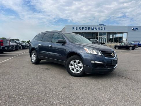 Used 2013 Chevrolet Traverse LS AWD/4WD image 2