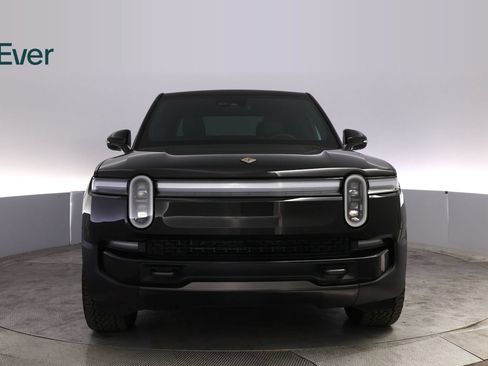Used 2026 Rivian R1T Adventure AWD/4WD image 12