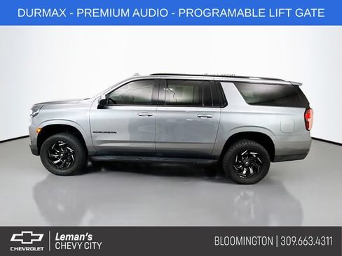 Used 2021 Chevrolet Suburban RST AWD/4WD image 4