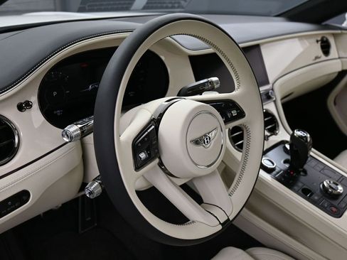 New 2025 Bentley Continental GT Speed image 19