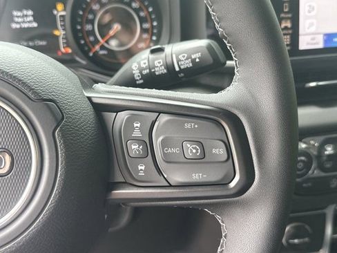 New 2026 Jeep Wrangler Unlimited Rubicon AWD/4WD image 24