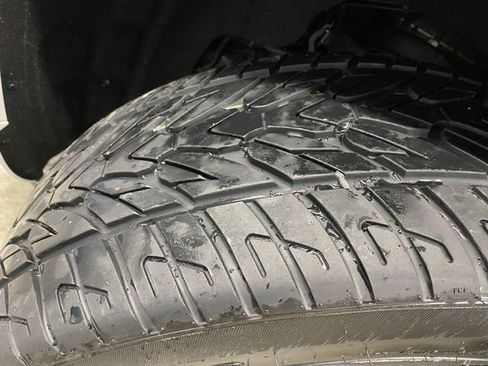 Used 2022 Jeep Grand Wagoneer Series II image 46