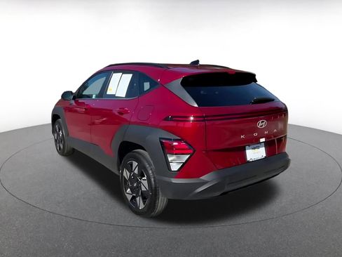 Used 2025 Hyundai Kona SEL image 11