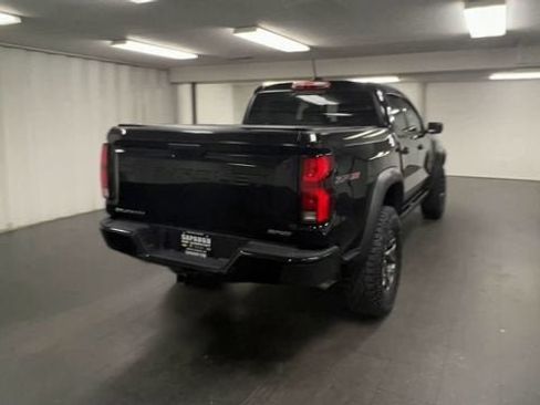 Certified 2024 Chevrolet Colorado ZR2 w/ ZR2 Convenience Package III AWD/4WD image 8