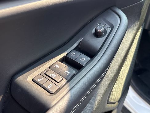 Used 2025 Jeep Grand Cherokee L Limited AWD/4WD image 7