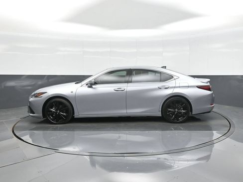 Used 2025 Lexus ES 350 w/ Accessory Package (Z1) FWD image 4