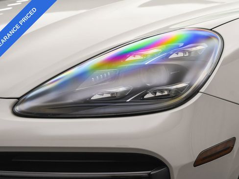 Used 2023 Porsche Cayenne Turbo GT image 29