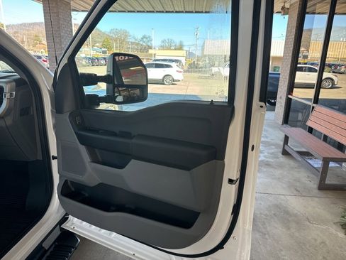 Used 2023 Ford F250 XL w/ XL Driver Assist Package image 18