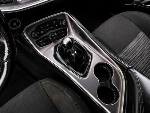 Used 2021 Dodge Challenger R/T Scat Pack RWD image 25
