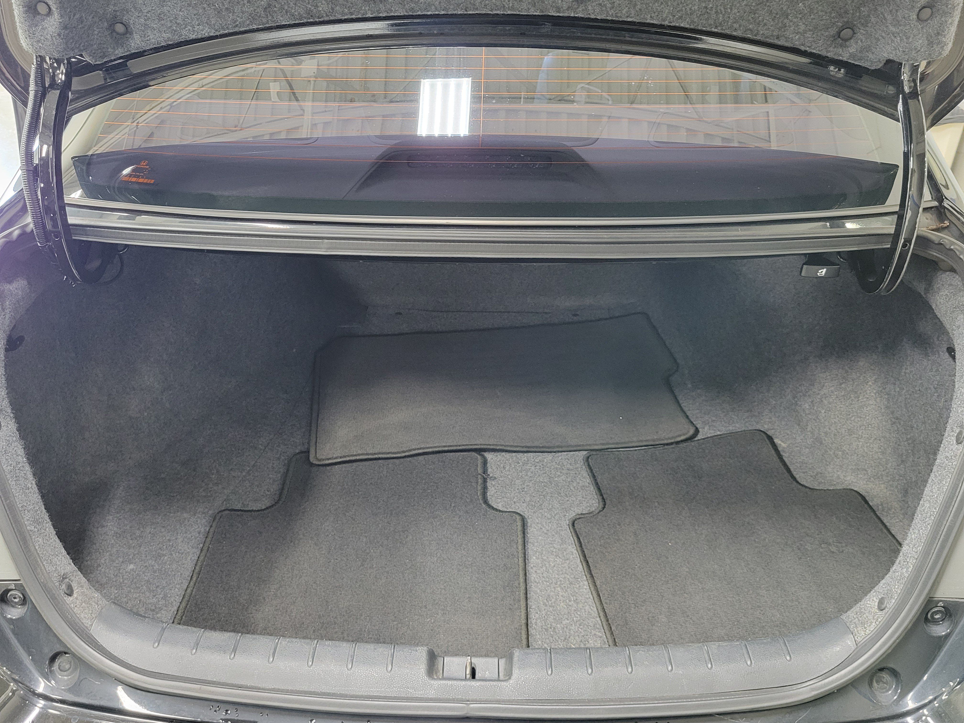 Used 2015 Honda Accord EX-L image 7