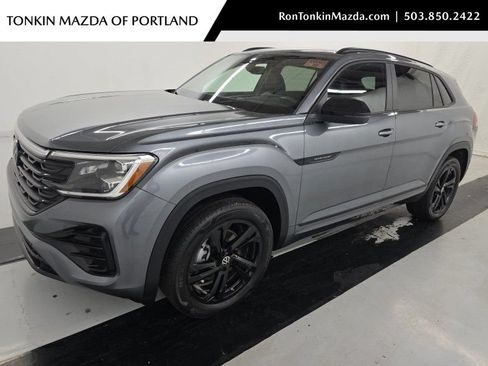 Used 2025 Volkswagen Atlas Cross Sport SEL R-Line AWD/4WD image 1