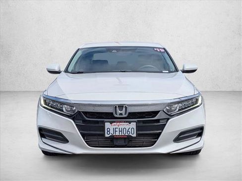 Used 2019 Honda Accord LX image 2