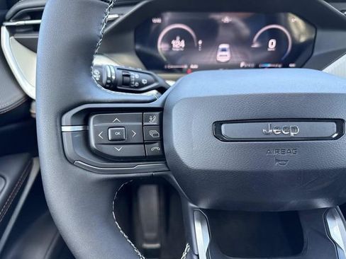 New 2026 Jeep Cherokee Laredo image 15