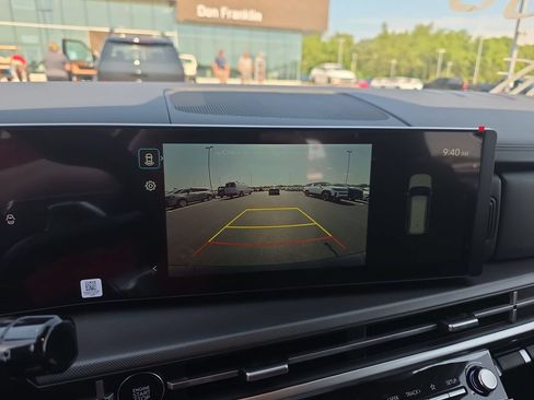 New 2026 Hyundai Santa Fe SEL FWD image 17