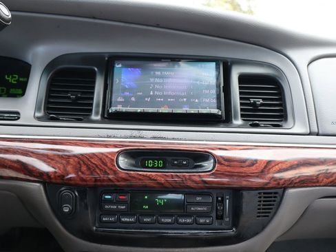 Used 2002 Mercury Grand Marquis LS image 34