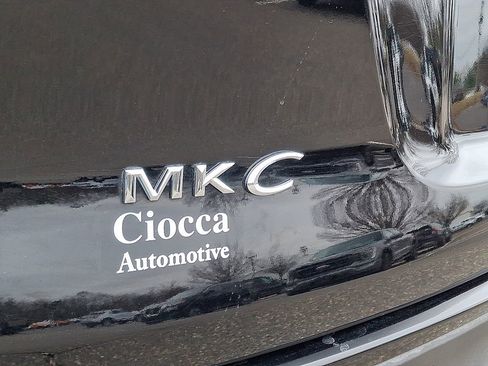 Used 2017 Lincoln MKC Select w/ Select Plus Package AWD/4WD image 31