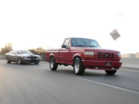 Used 1993 Ford F150 Lightning RWD image 4