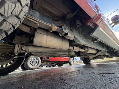 Used 2017 Ford F250 Lariat w/ Lariat Ultimate Package image 49