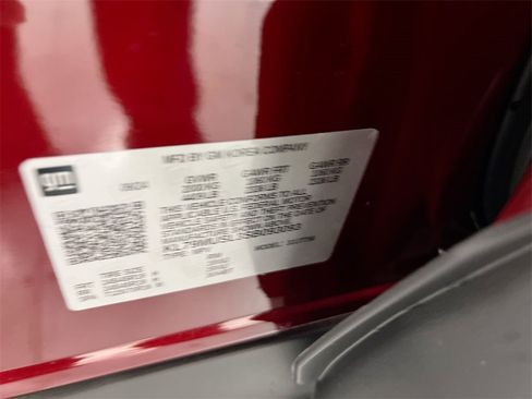 Used 2025 Chevrolet TrailBlazer RS image 27