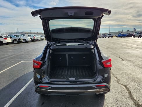 Used 2026 Chevrolet Trax ACTIV image 9