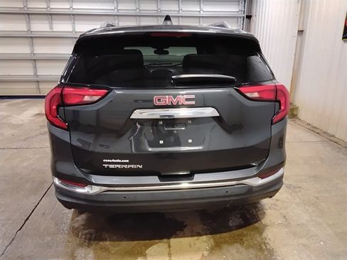 Used 2018 GMC Terrain SLT w/ Preferred Package image 8