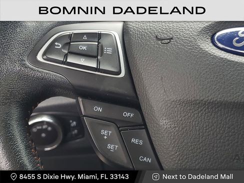 Used 2021 Ford EcoSport SE w/ SE Convenience Package image 18