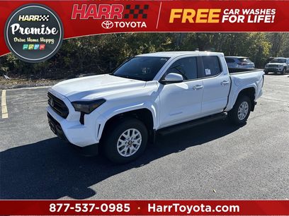 New 2025 Toyota Tacoma SR5
