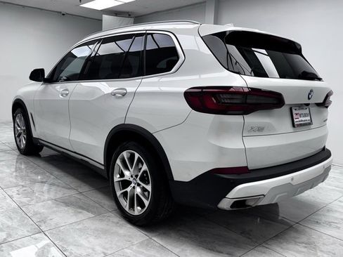 Used 2023 BMW X5 xDrive40i w/ Premium Package image 5