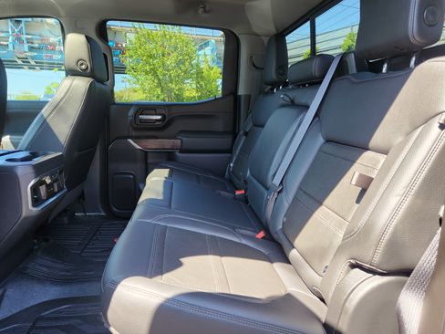 Used 2021 GMC Sierra 1500 Denali w/ Denali Ultimate Package AWD/4WD image 13