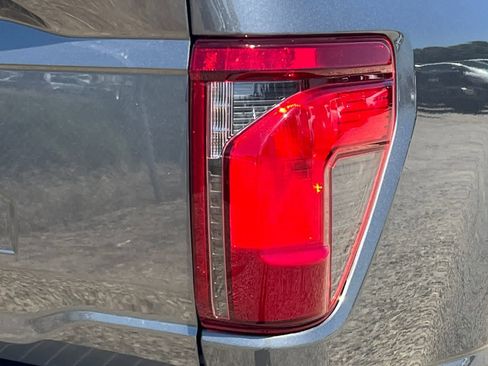 Used 2025 Ford F150 XL AWD/4WD image 32