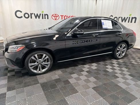 Used 2019 Mercedes-Benz C 300 4MATIC Sedan image 4
