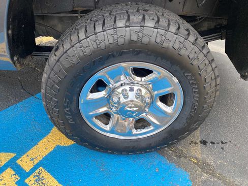 Used 2018 RAM 3500 Tradesman w/ Chrome Appearance Group AWD/4WD image 37