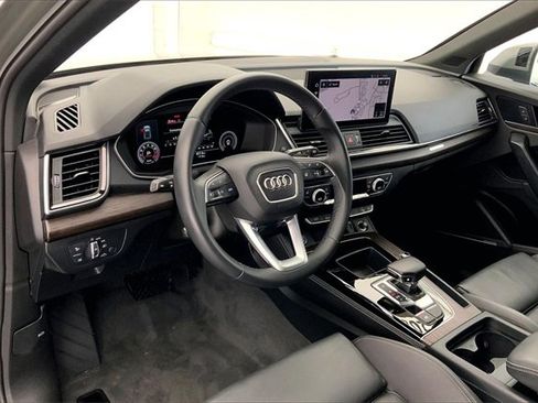 Certified 2023 Audi Q5 2.0T Premium Plus w/ Premium Plus Package image 14