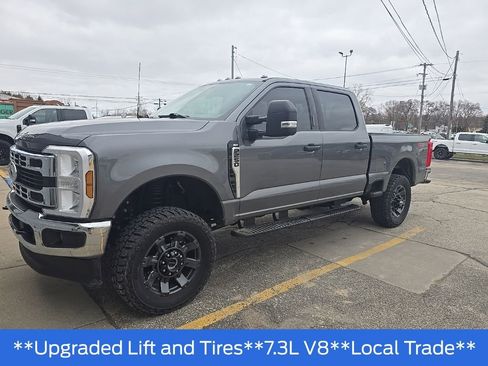 Used 2024 Ford F250 XLT w/ FX4 Off-Road Package image 2