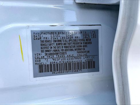 Used 2021 Nissan Sentra SR FWD image 37