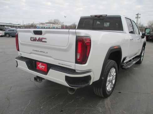 Used 2022 GMC Sierra 3500 Denali w/ Denali Ultimate Package image 4