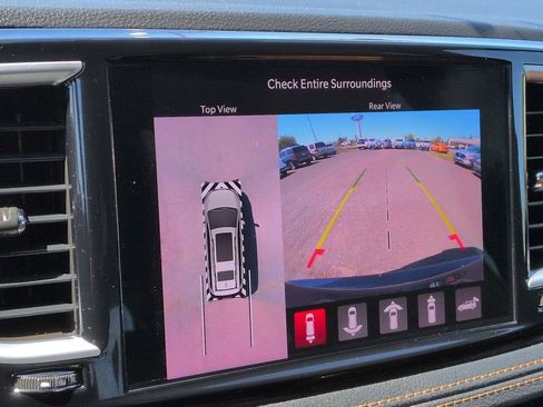 Used 2022 Chrysler Pacifica Pinnacle FWD image 20