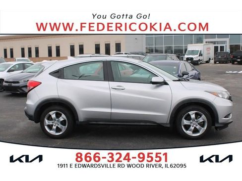 Used 2016 Honda HR-V LX image 1