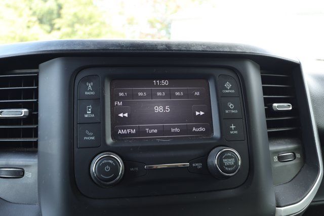 Used 2020 RAM 1500 Big Horn AWD/4WD image 8