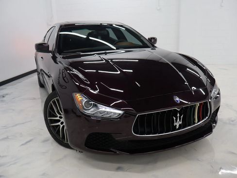 Used 2016 Maserati Ghibli S Q4 AWD/4WD image 2