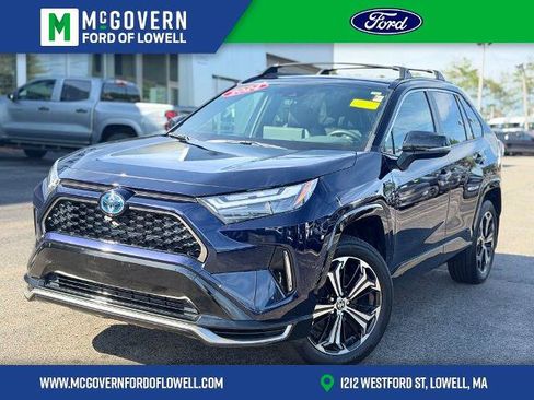 Used 2024 Toyota RAV4 XSE w/ Weather Package AWD/4WD image 1