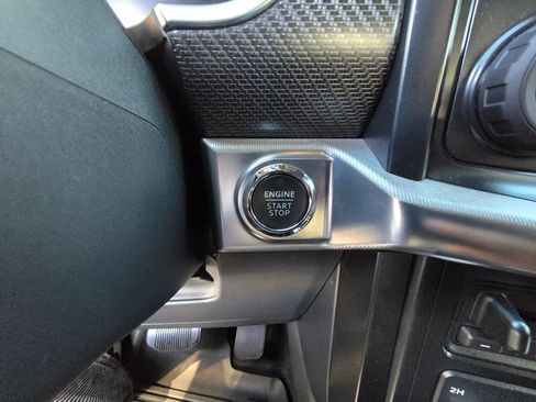 Used 2022 Ford F150 Raptor w/ Equipment Group 801A High image 16