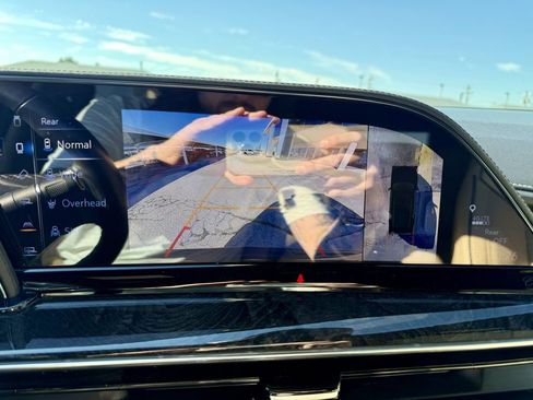 Used 2023 Cadillac Escalade ESV Premium Luxury w/ LPO, Radiant Package image 14