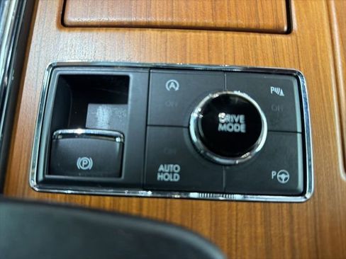 Used 2019 Lincoln Navigator L Reserve AWD/4WD image 45